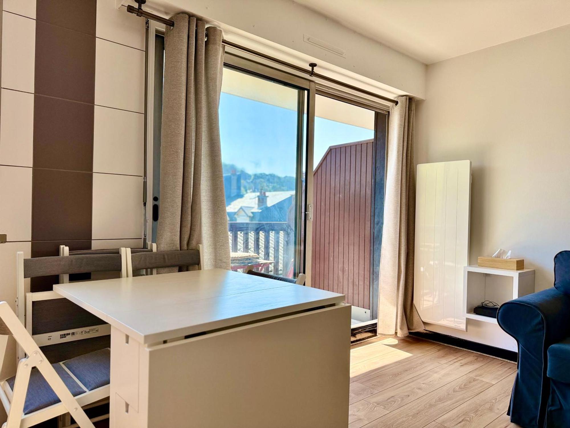 Appartement Le Yearling à Deauville Extérieur photo