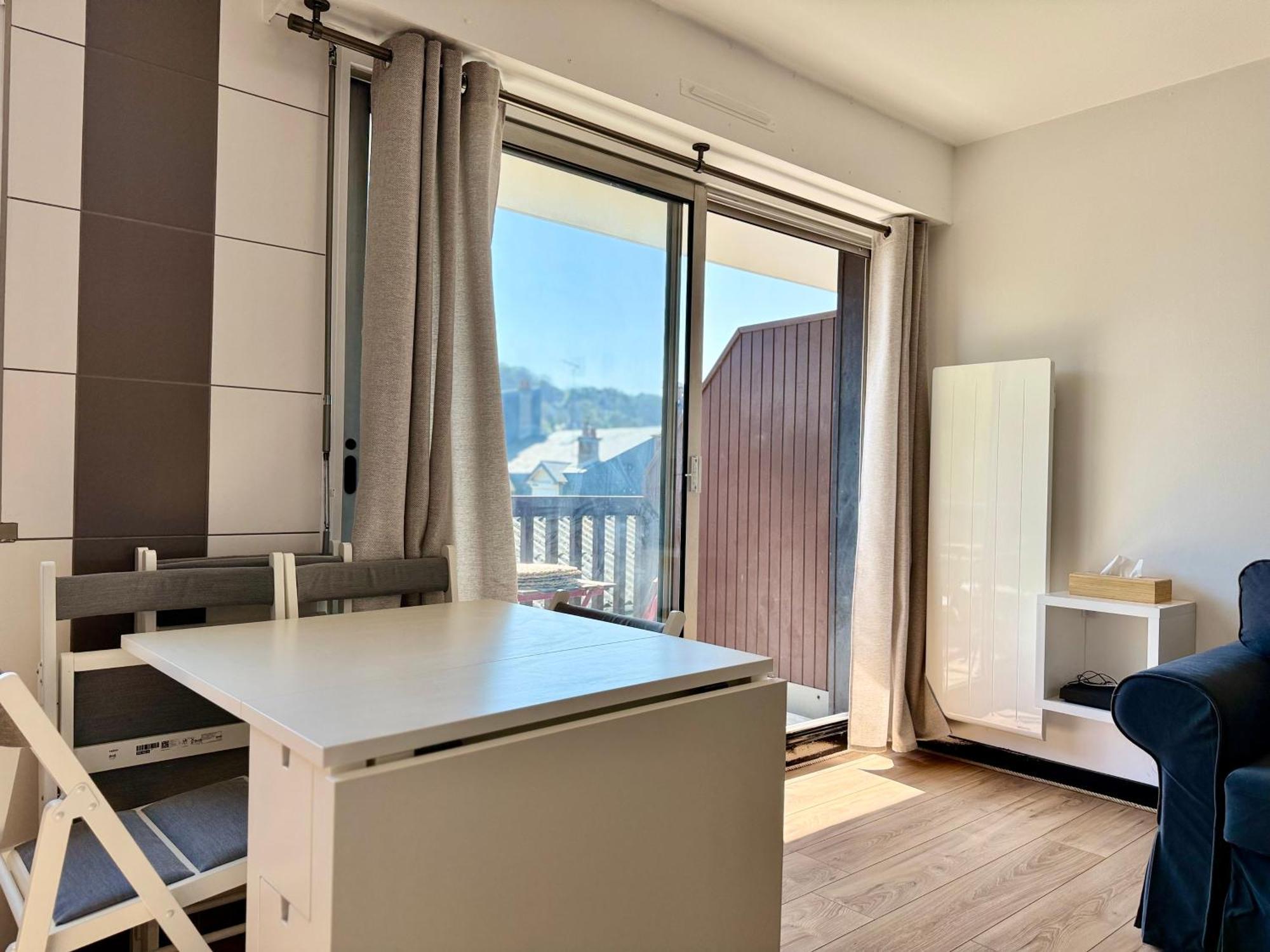 Appartement Le Yearling à Deauville Extérieur photo